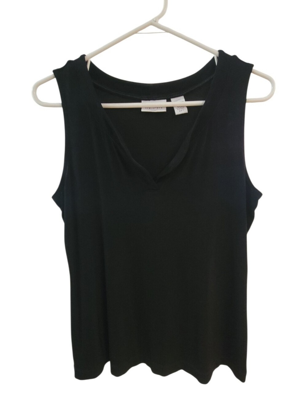 Chico's Travelers Black Sleeveless V-Neck Shell
